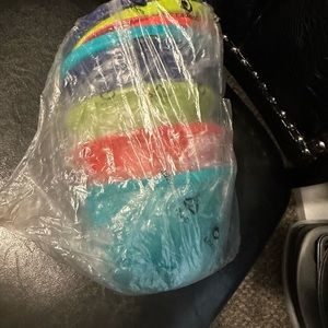 Tupperware
Mini impressions set
Set of 4
$10